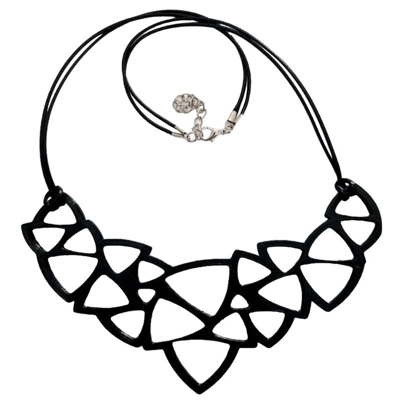 CATHALIFAUDJOYAS - COLLAR 3D TRIANGULOS CATHALIFAUDJOYAS