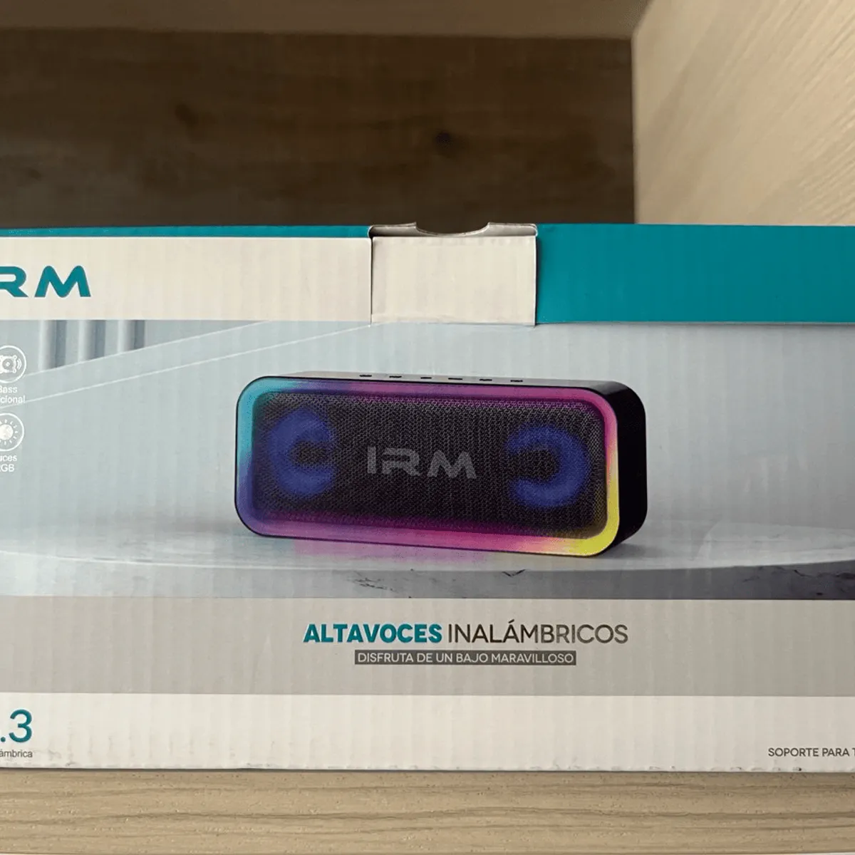 GENERICO - Parlante Bluetooth SK5 Inalámbrico RGB Sonido Potente y Estilo Único