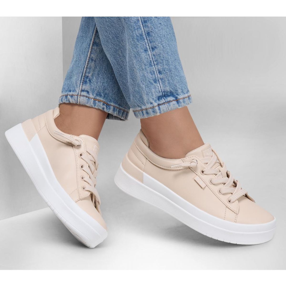 SKECHERS - Zapatilla Mujer DVine Sky Main Step Beige Skechers