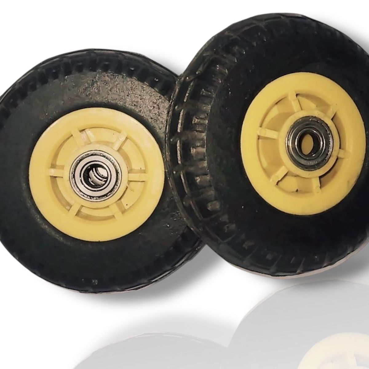 Rueda de carga de 70Kl  14 x 4 x 1.2Eje cm -   6000CLP  Unidad, marca GENERICO - Foto Principal