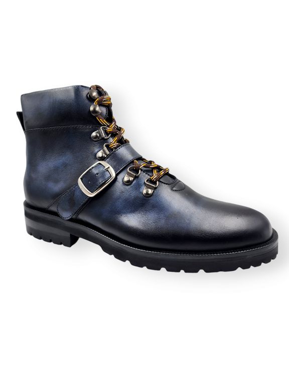 BOTÍN DE CUERO ARGENTINO AZUL PARA HOMBRE - HUAYRA - LEVURETT.
