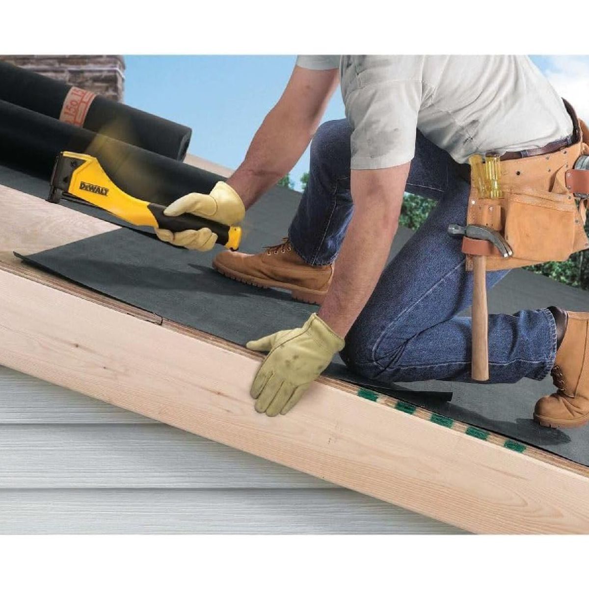 DEWALT - Engrapadora Alta Resistencia 5/16 A 1/2 Dewalt Dwhtht450