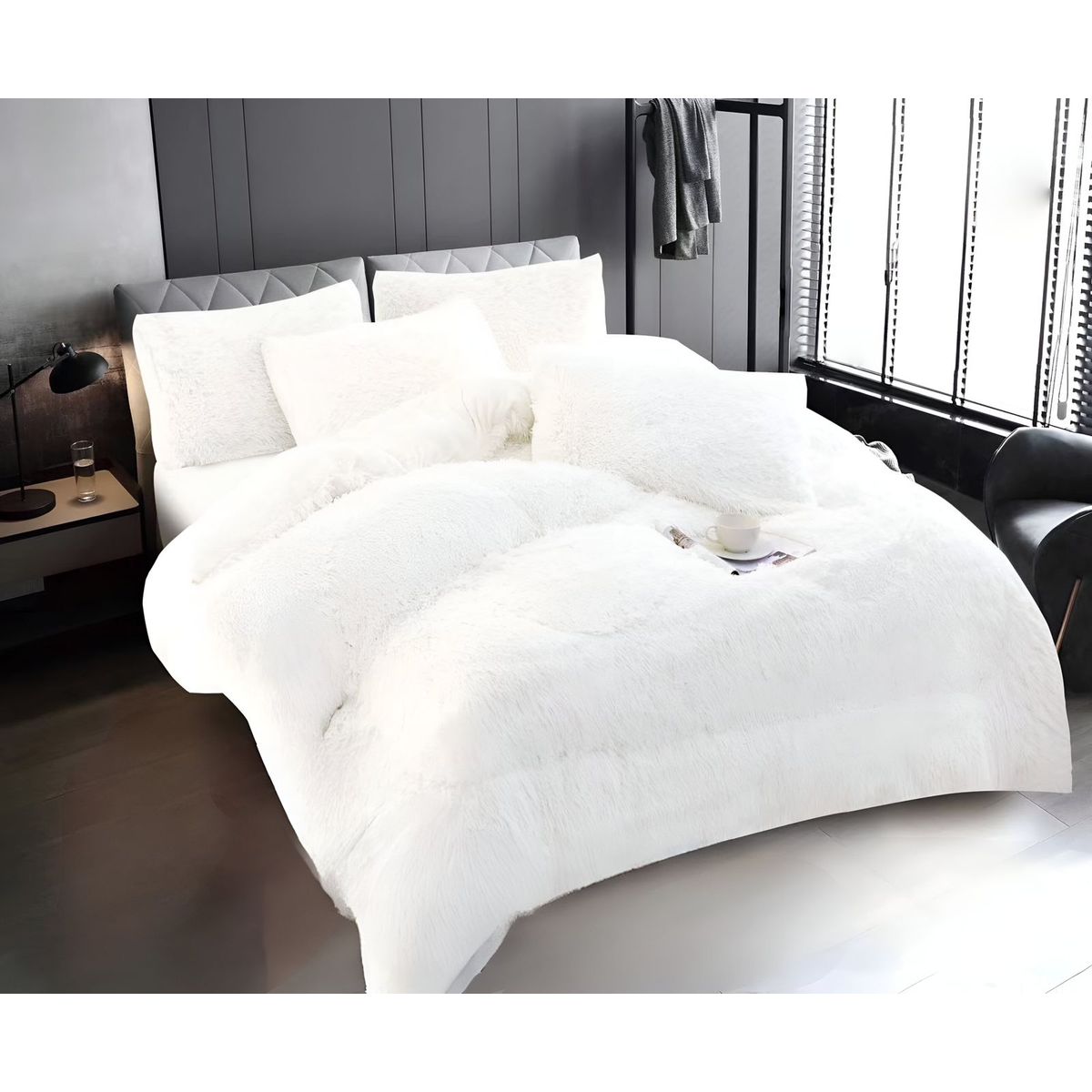 GENERICO - COBERTOR PELUDO CHIPORRO BLANCO 2 PLAZAS +2 FUNDAS DE ALMOHADA