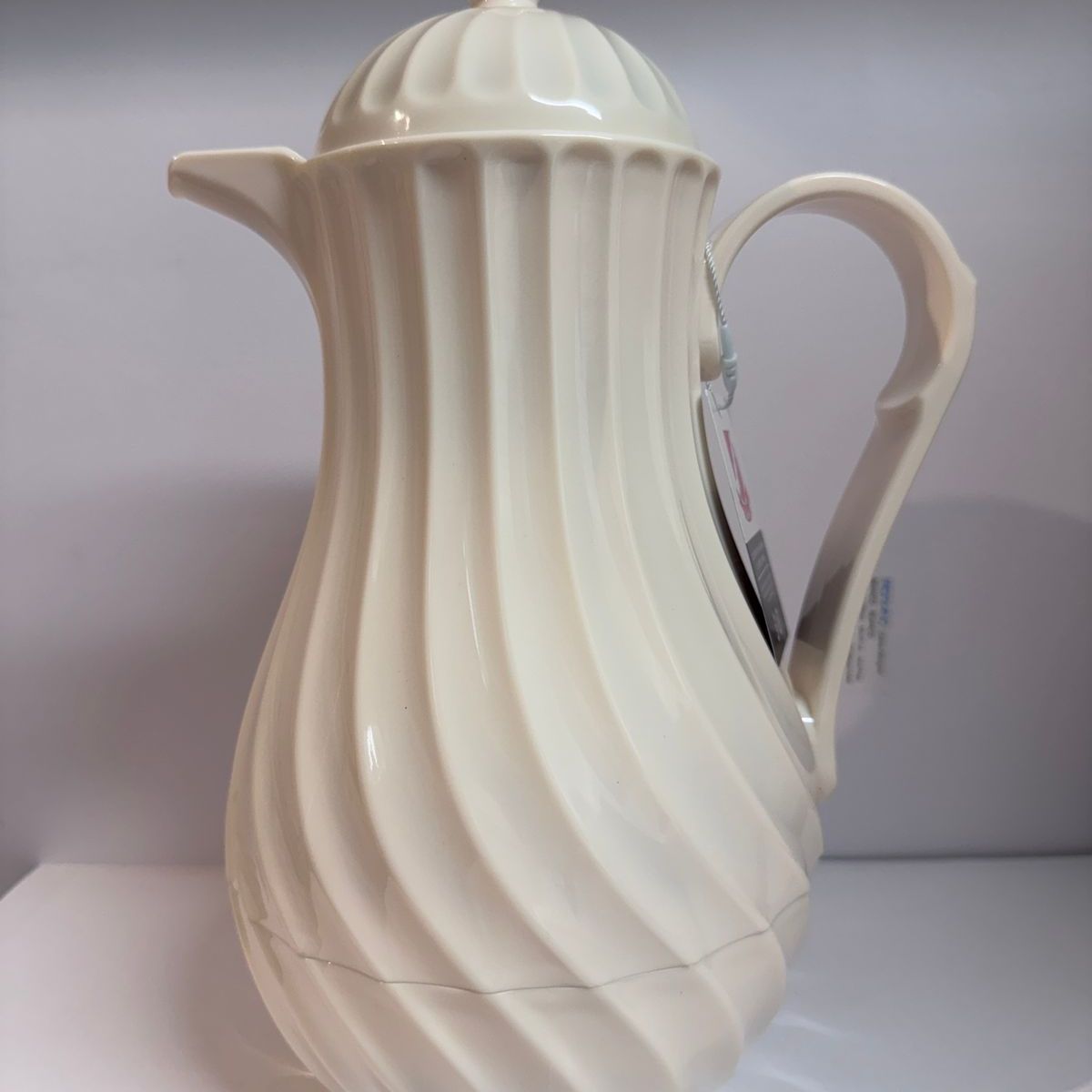 CAP DOR - Termo Berlín Modelo Blanco