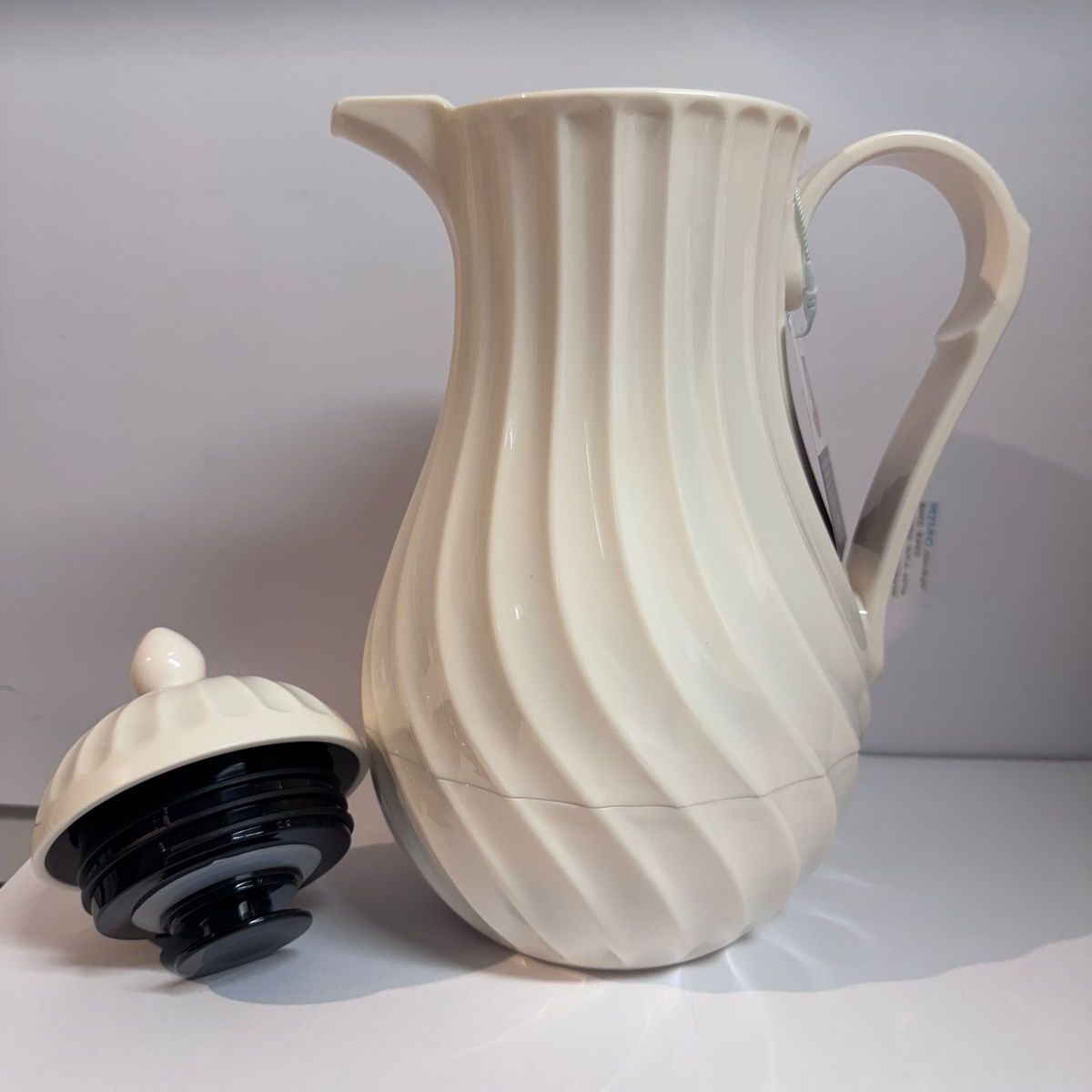 CAP DOR - Termo Berlín Modelo Blanco