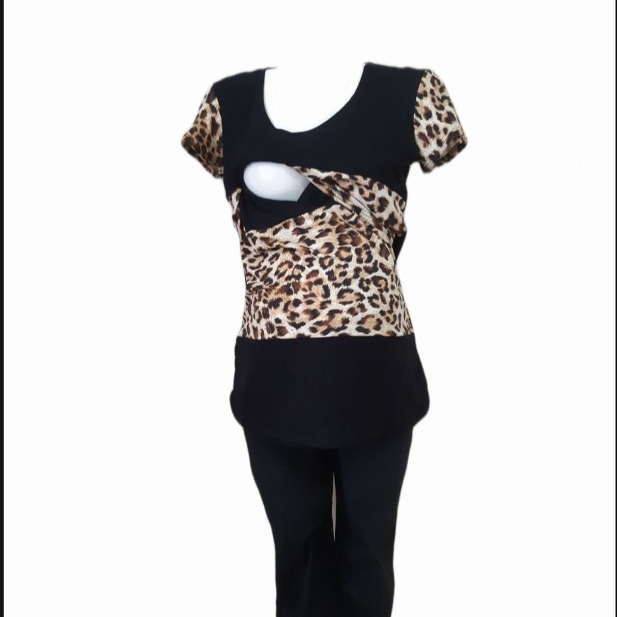 DMOM - Polera Maternal y para Lactancia DMOM corte horizontal Tamara