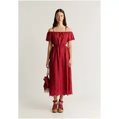 SCALPERS - Vestido Bordado Hombro Descubierto Cherry
