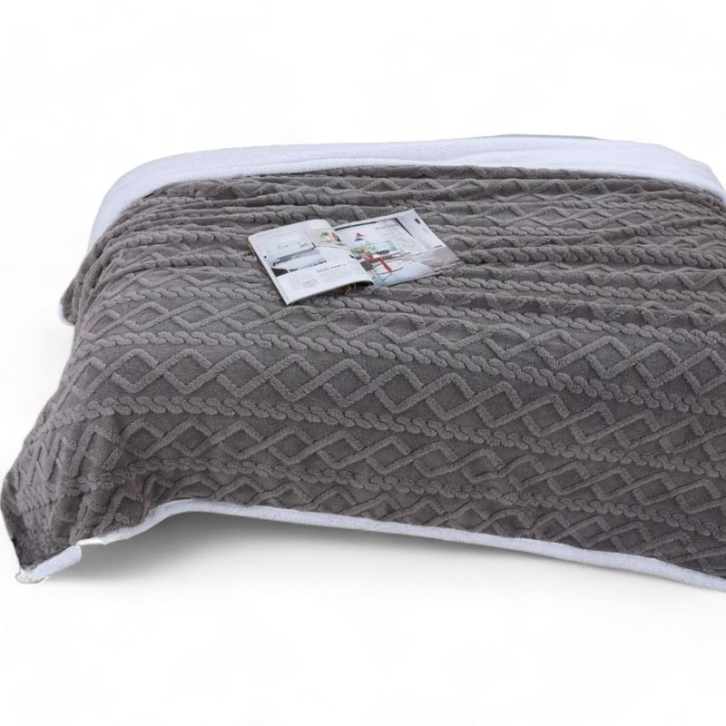 GENERICO - Frazada Polar Con Chiporro Medida 200x230cm King Color Gris
