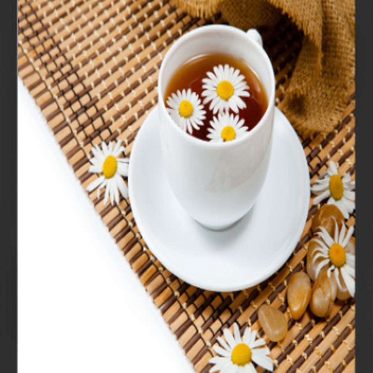 GENERICO - Cuadro Decorativo de Te de manzanilla con Marco y vidrio 30x40 CM