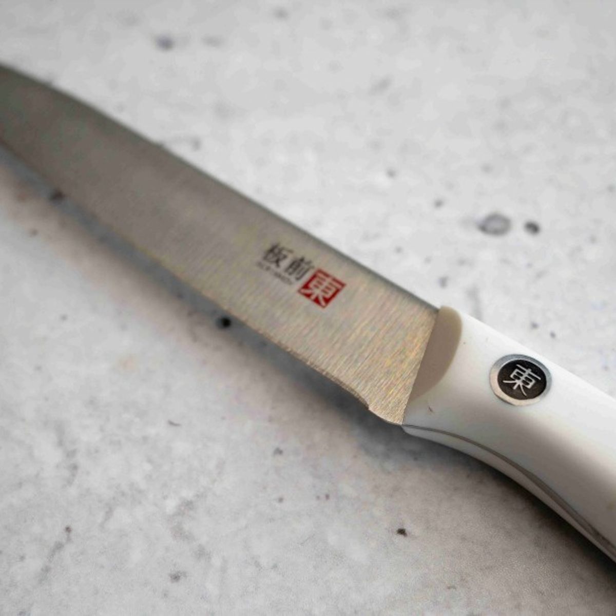 OEM - CUCHILLO UTILITY BLANCO TOKAI