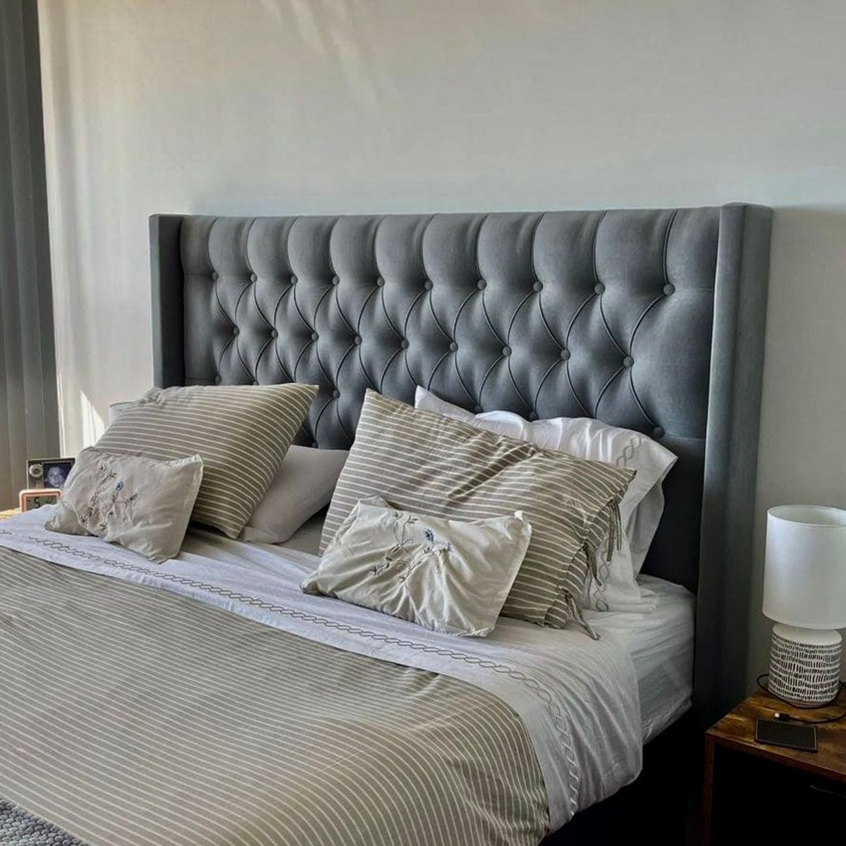 GENERICO - Respaldo capitone orecchio 2 plazas