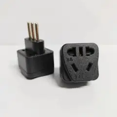 MALIK - ENCHUFE DE CORRIENTE 1 A 4 10A MODEL UK-013