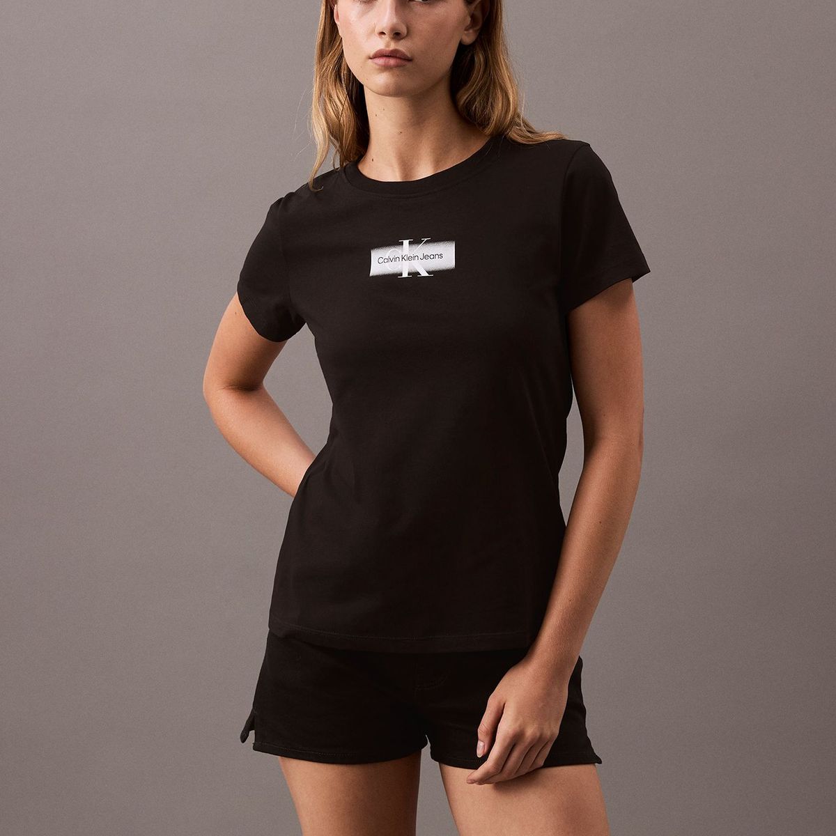 CALVIN KLEIN - Polera Faded Monologo Slim Negro Calvin Klein