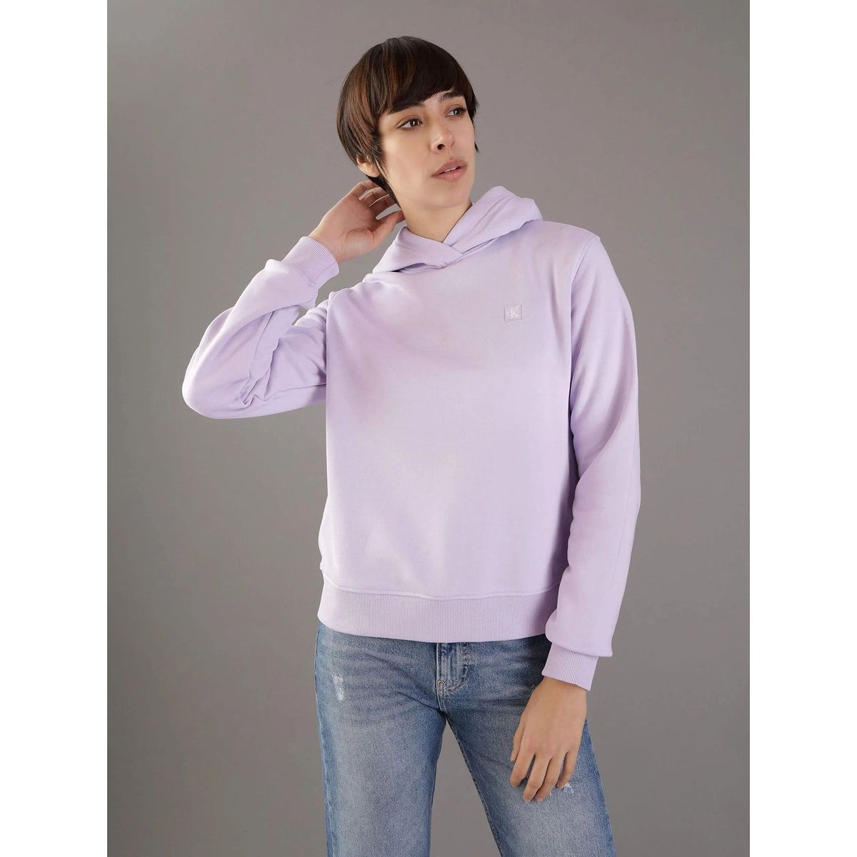 CALVIN KLEIN - Polerón con Gorro Ck Embro Badge Morado Calvin Klein