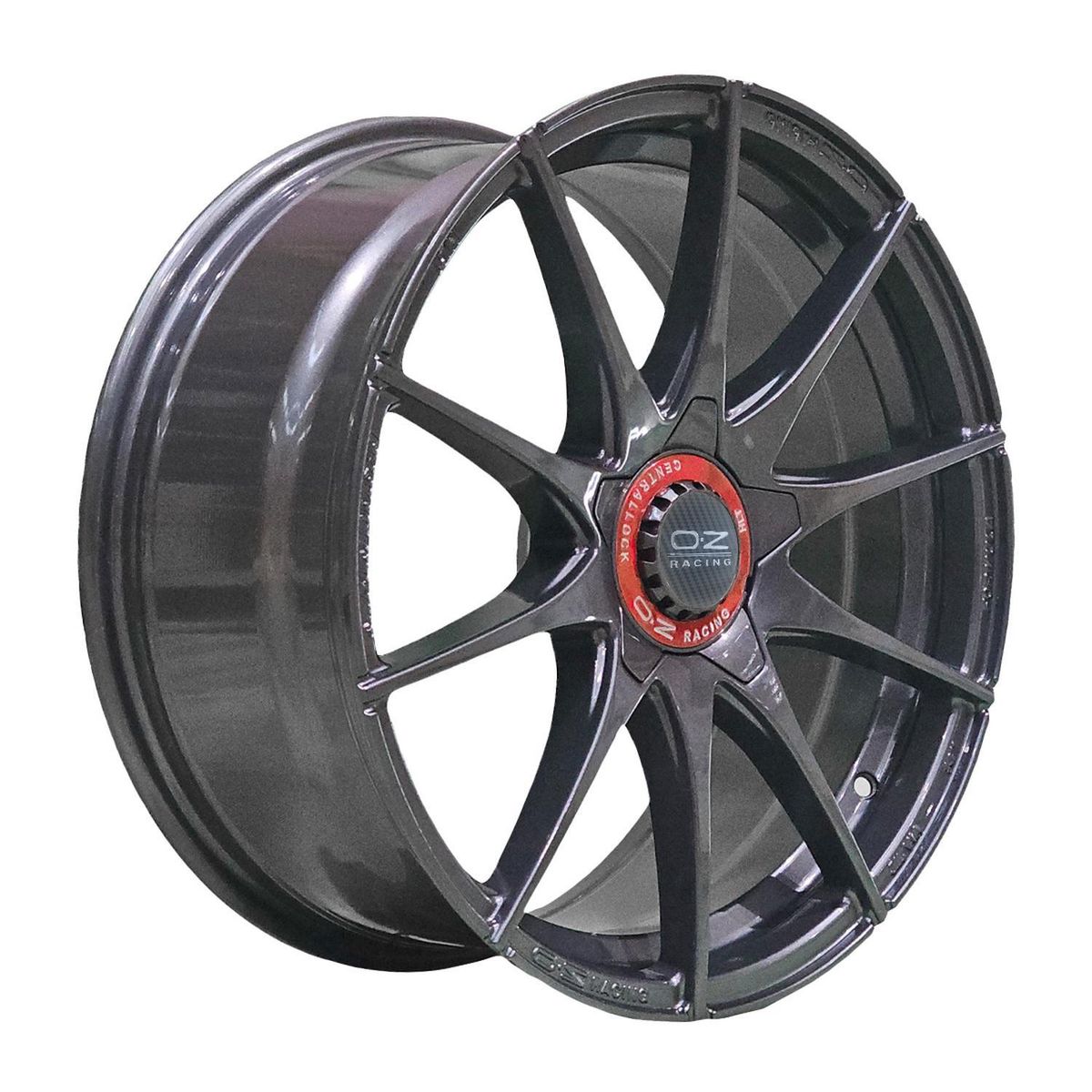 OZ - Set 4 Llantas 18x8 5X108 Et35 FORMULA G