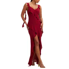 CAPRICHOSA - Maxi Vestido Burdeo de crepe con vuelos y falda asimétrica