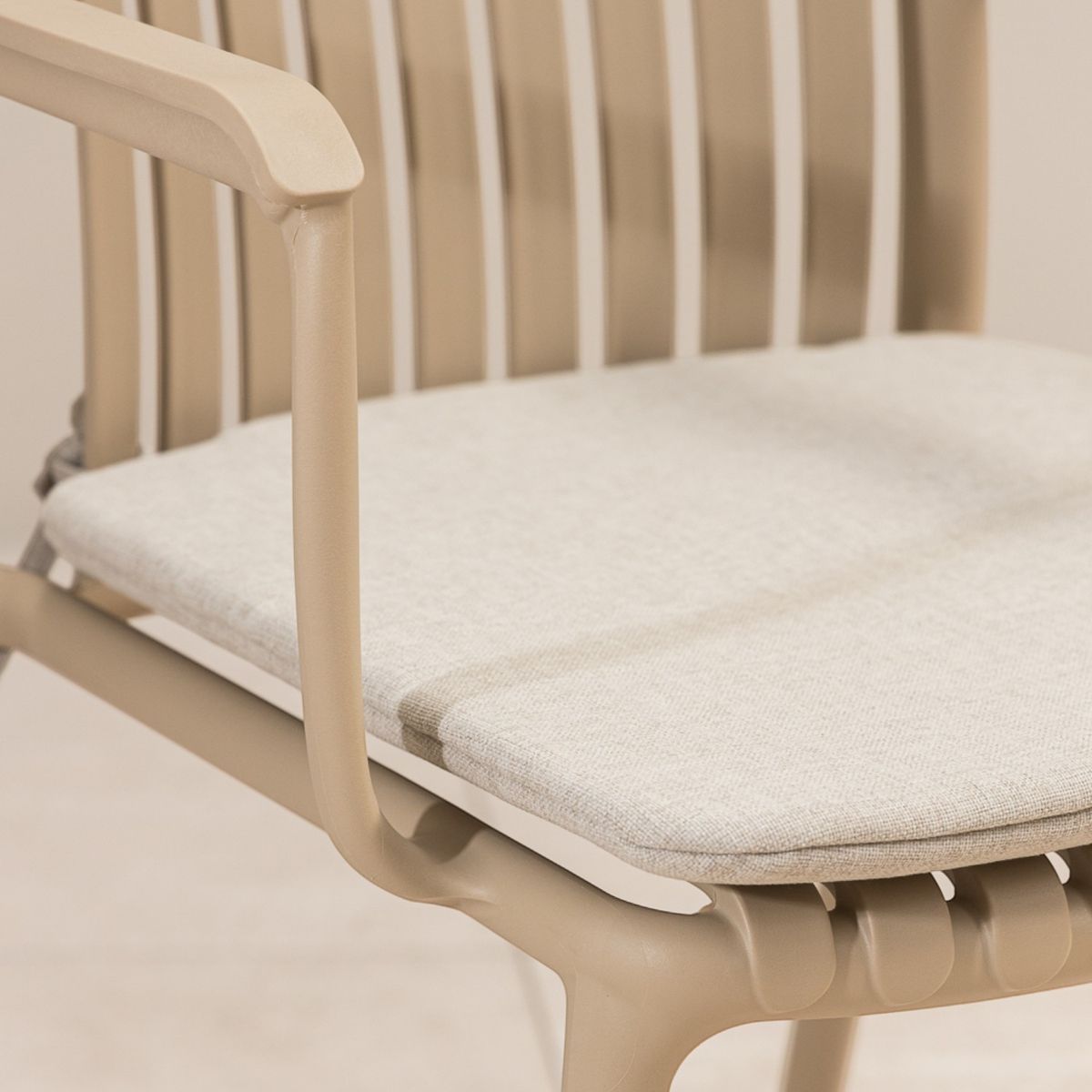 AMOBLE - Silla terraza Ornella Beige Amoblé