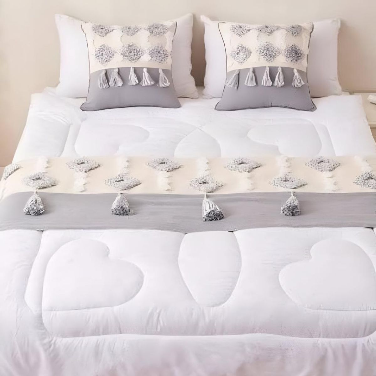 GENERICO - JUEGO DE PIECERA DE CAMA CON 2 FUNDAS MODELO BOHO