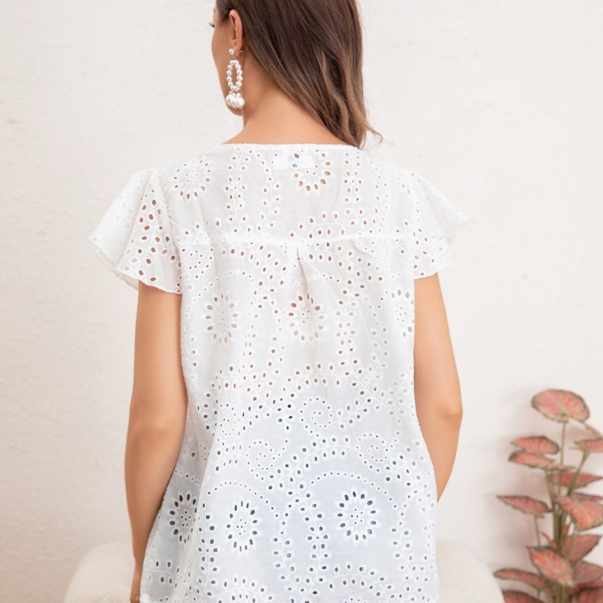 LIKE SHOP - Blusa Polera Mujer Manga Corta Tipo Broderi Tendencia cuello V 0047