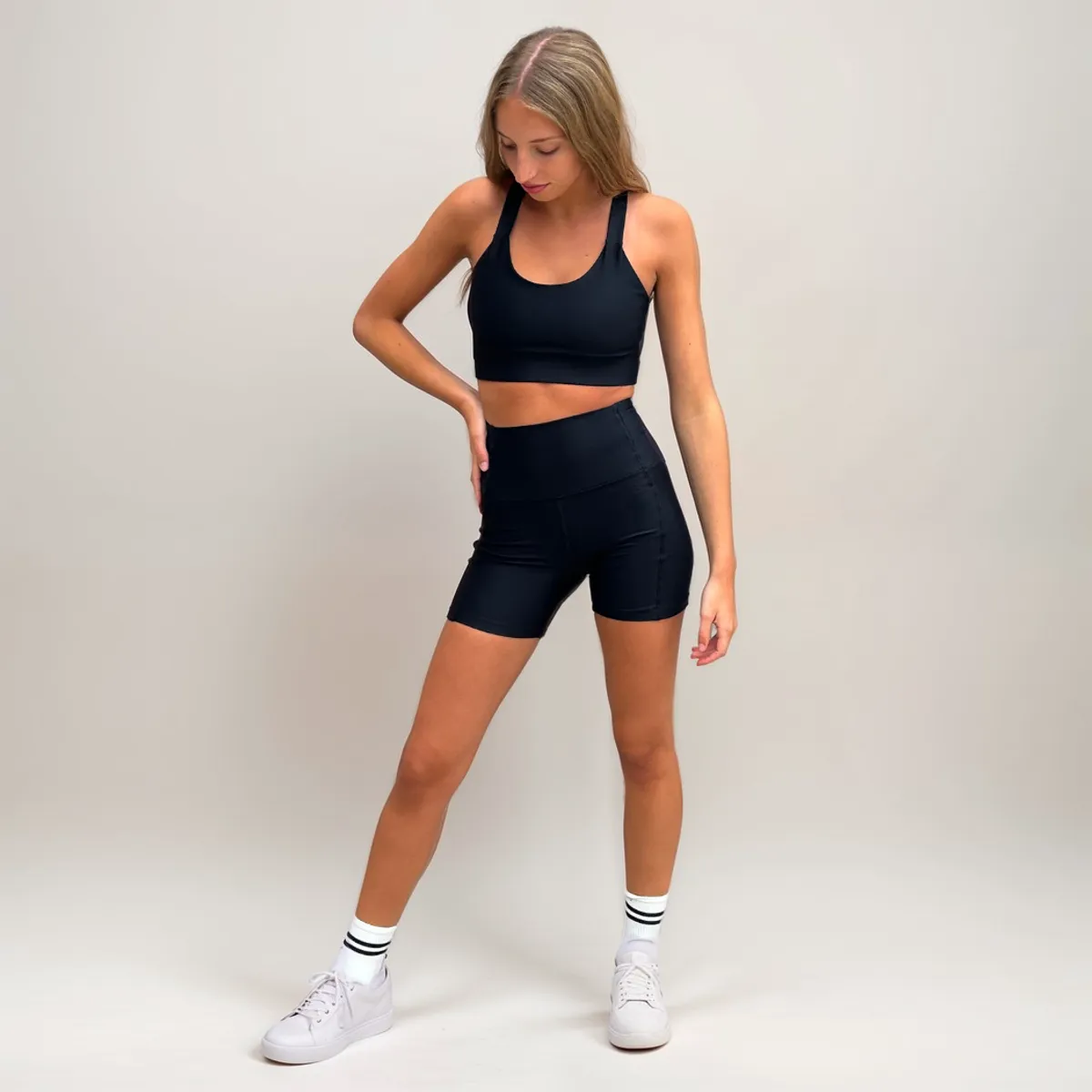 BIJOU - Biker deportiva María con bolsillo