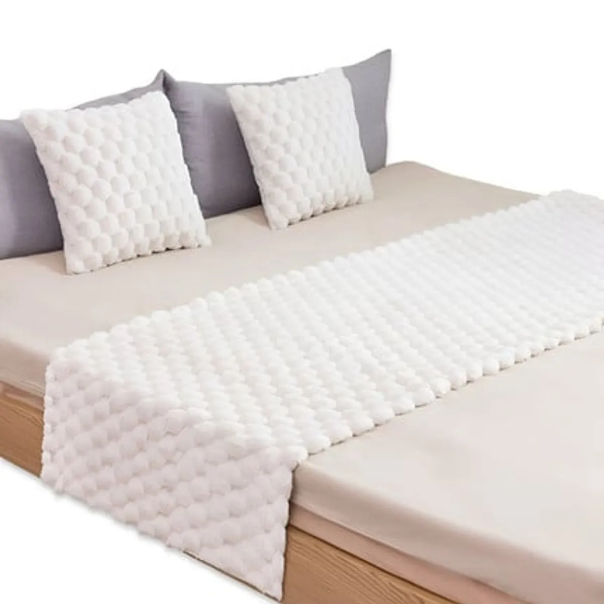 GENERICO - JUEGO DE PIECERA DE CAMA CON 2 FUNDAS MODELO PERLA  BLANCO
