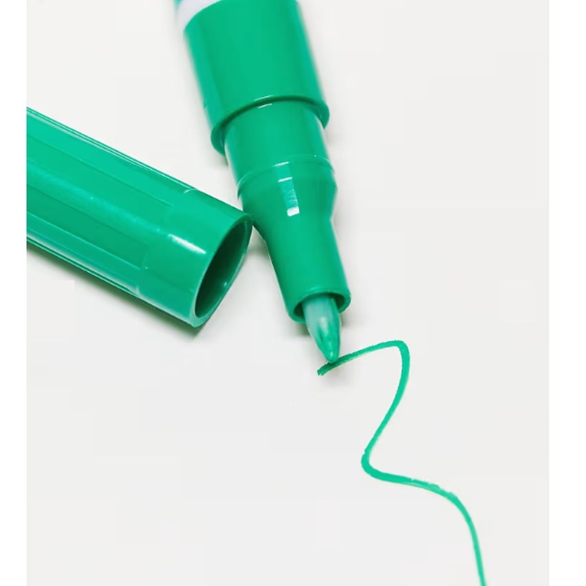 GENERICO - Lápiz Bolígrafo Para Uñas Ardell Verde