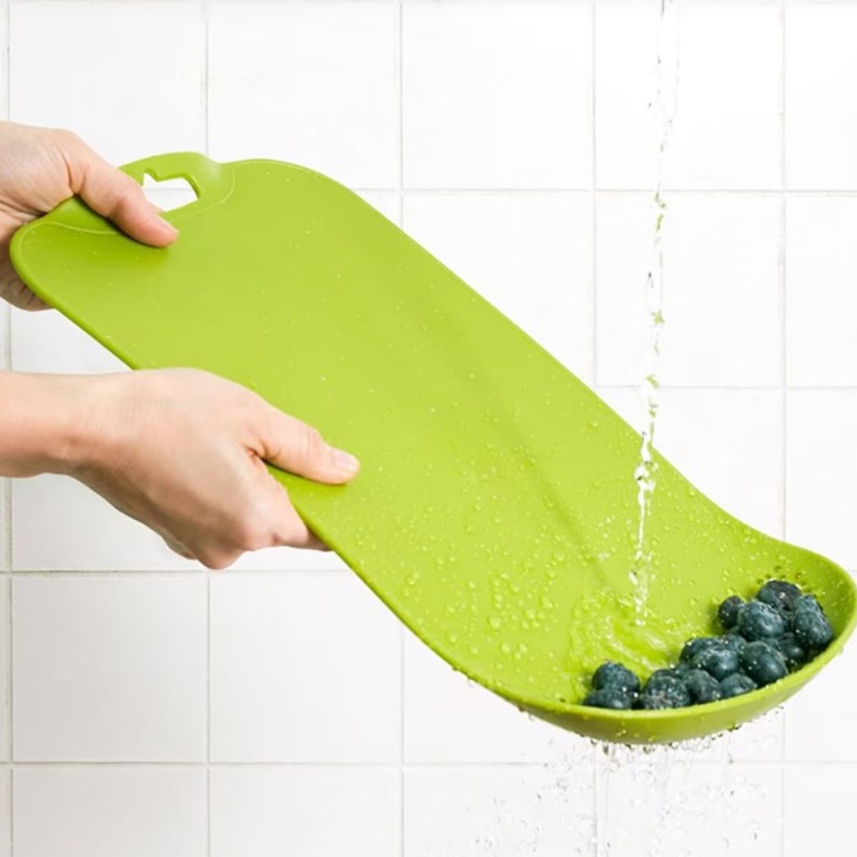 GENERICO - TABLA PARA PICAR ALIMENTOS CON COLADOR INTEGRADO