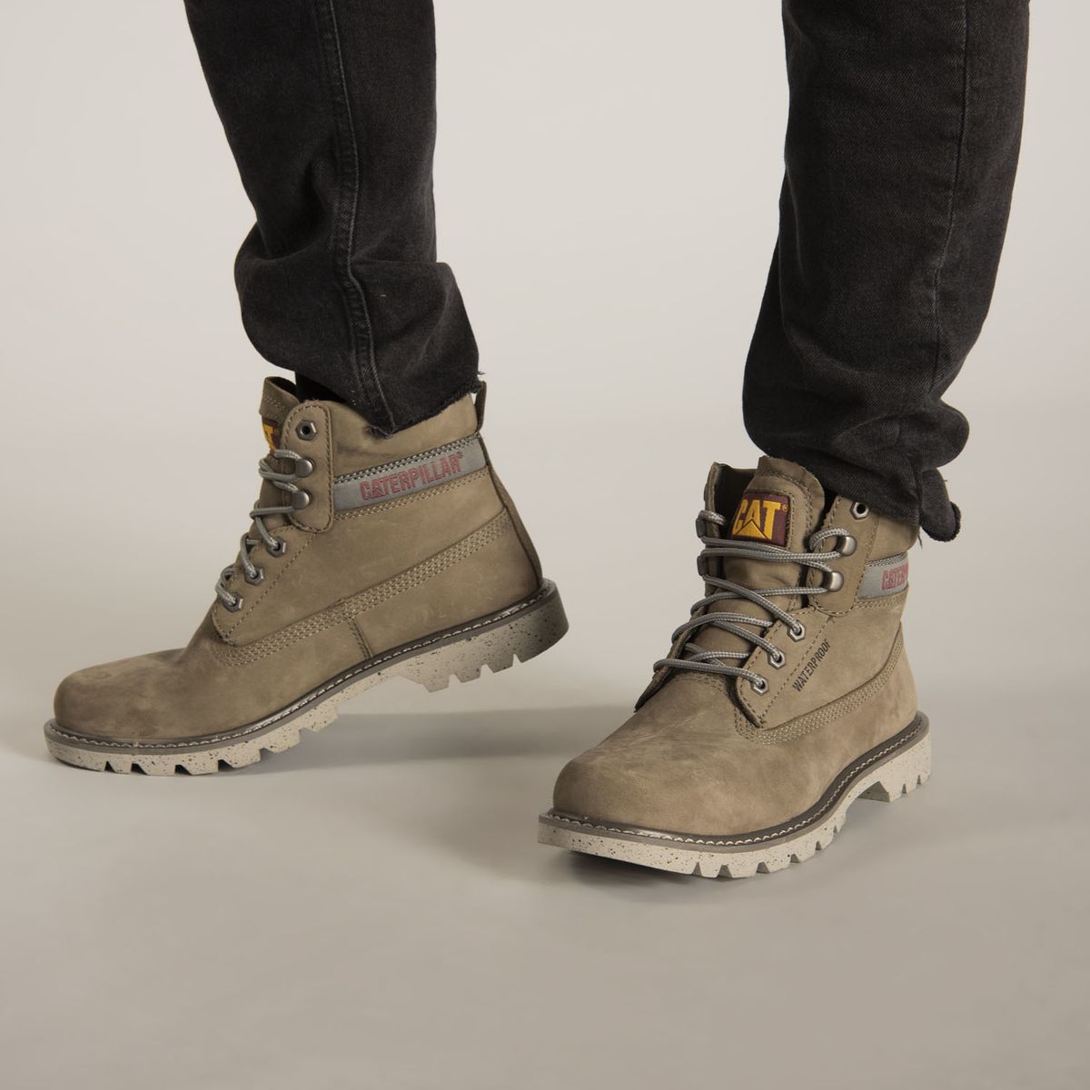 CAT - Botín Unisex Colorado 2.0 Wp Gris Oscuro CAT.