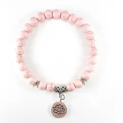 RITO DE LUNA - Pulsera piedra natural howlita rosa con dije de loto