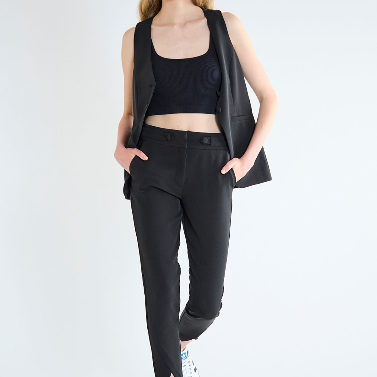 IO - Pantalon Negro Mujer Io
