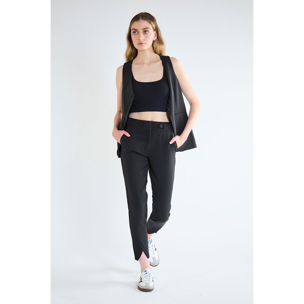 IO - Pantalon Negro Mujer Io