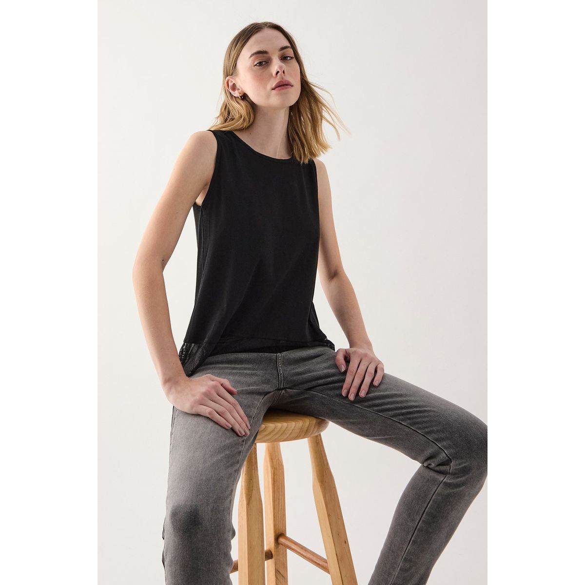 ASH - Polera Sin Mangas Negro Mujer Ash