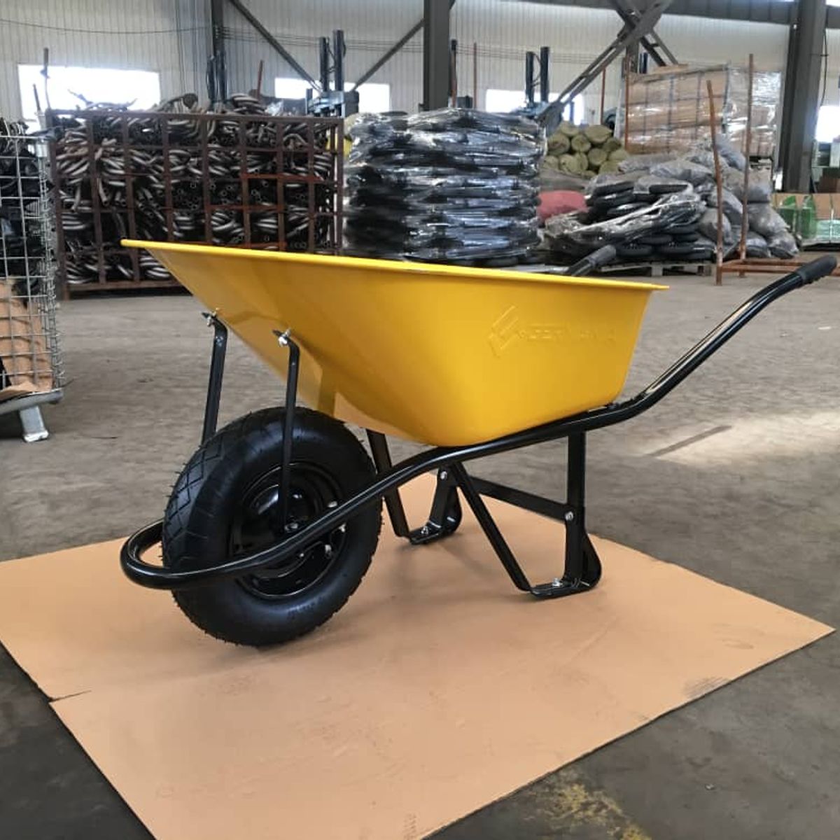 GENERICO - carretilla 90 lts  capacidad 200 kg