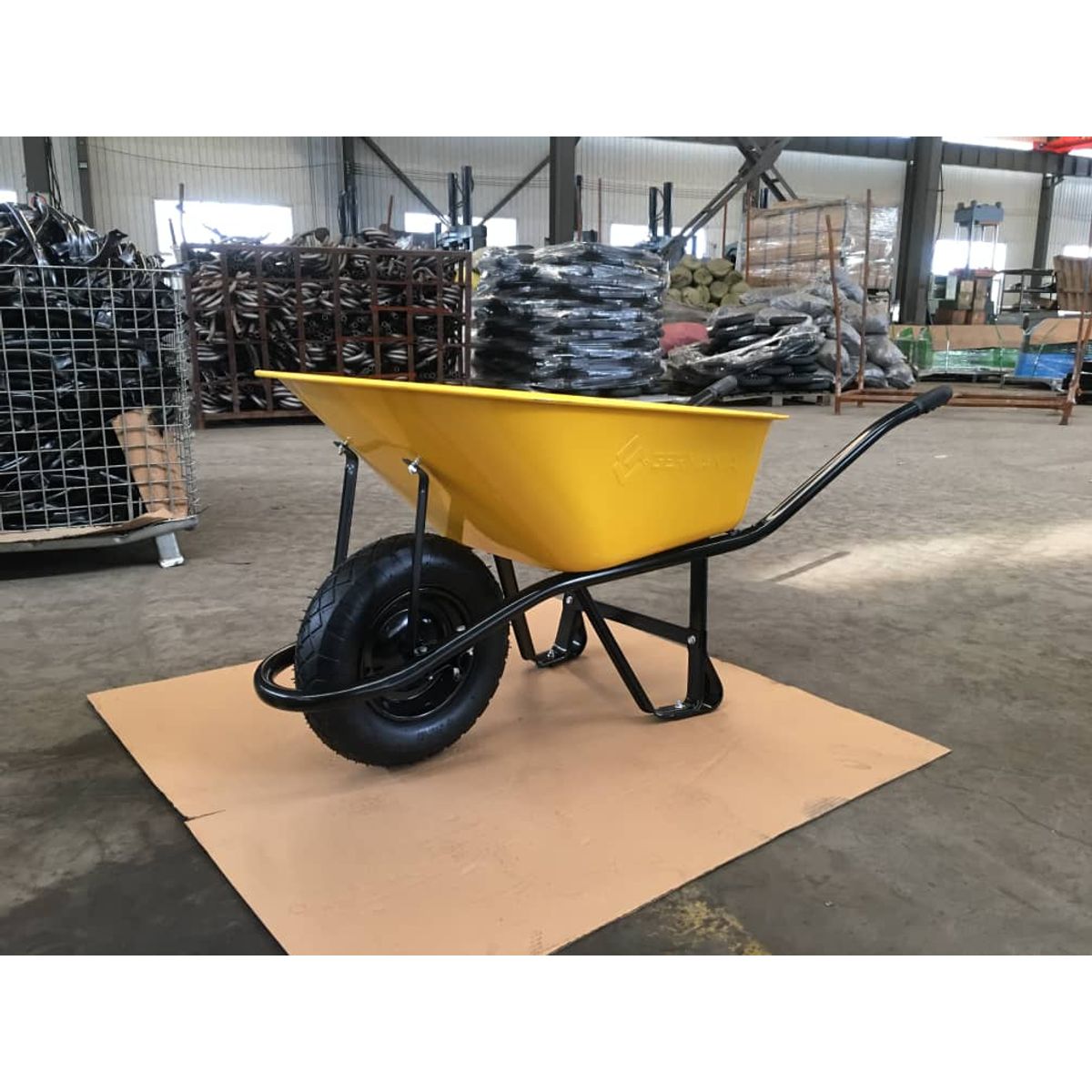 GENERICO - carretilla 90 lts  capacidad 200 kg