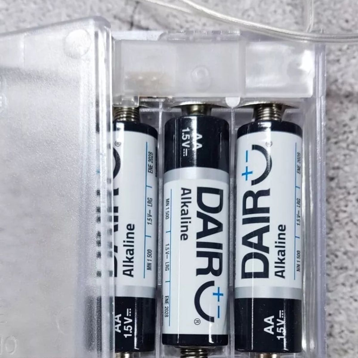 WW DESIGN - Porta Baterías C/int. 3 Pilas Aa / 4,5 - 5 V (Pilas No Incluidas)