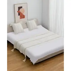 GENERICO - JUEGO DE PIECERA DE CAMA CON 2 FUNDAS MODELO BOHO