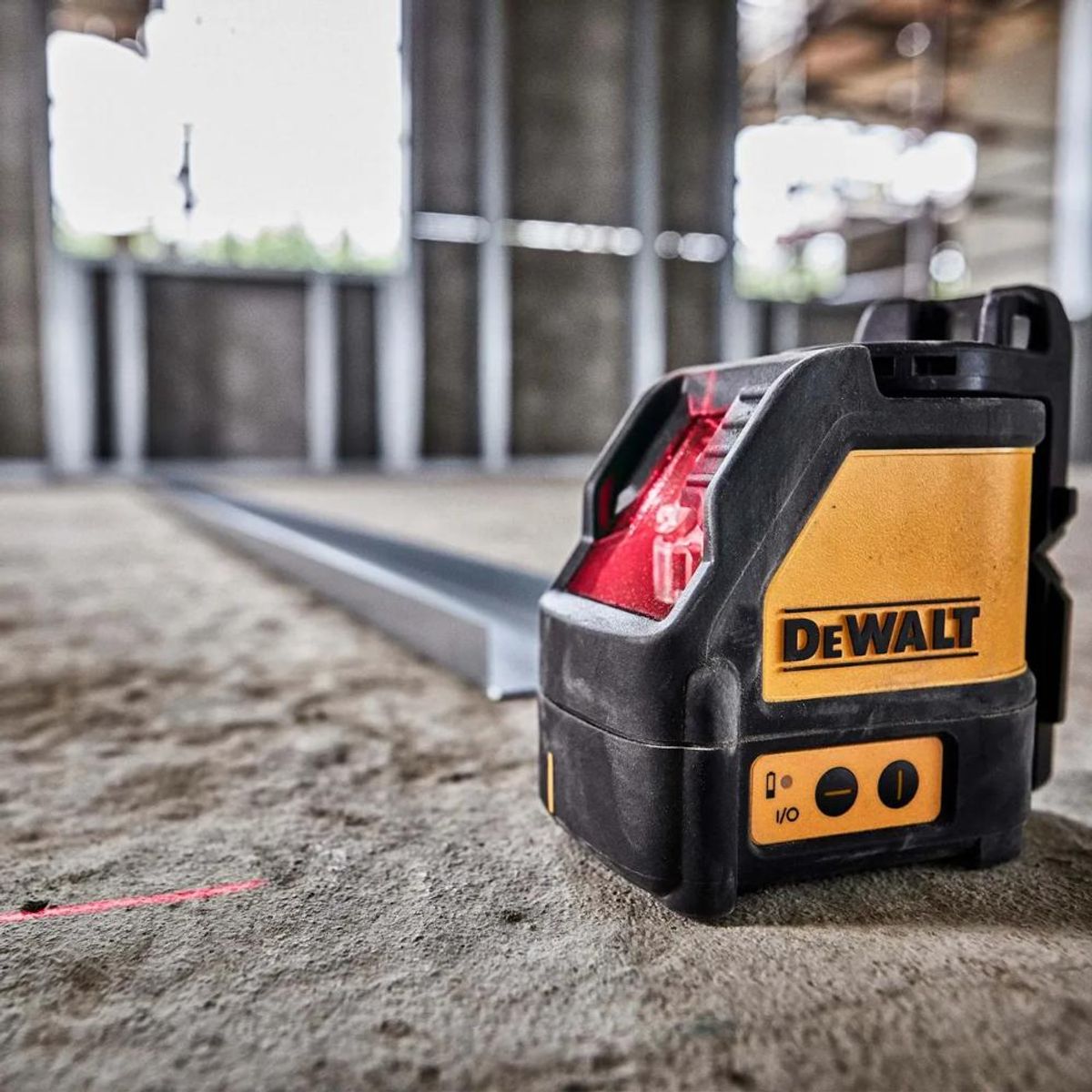 DEWALT - NIVEL LASER DEWALT DW088K