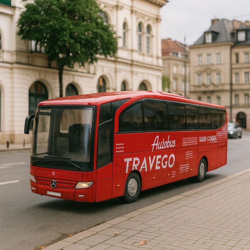 WELLY - Bus Mercedes Benz Travego 1:64 - Welly