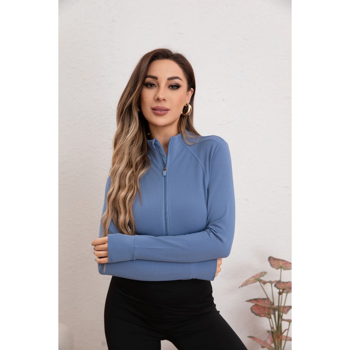 LIKE SHOP - Poleron Deportivo Mujer Corto Elasticado Corte Entallado Cierre 7016