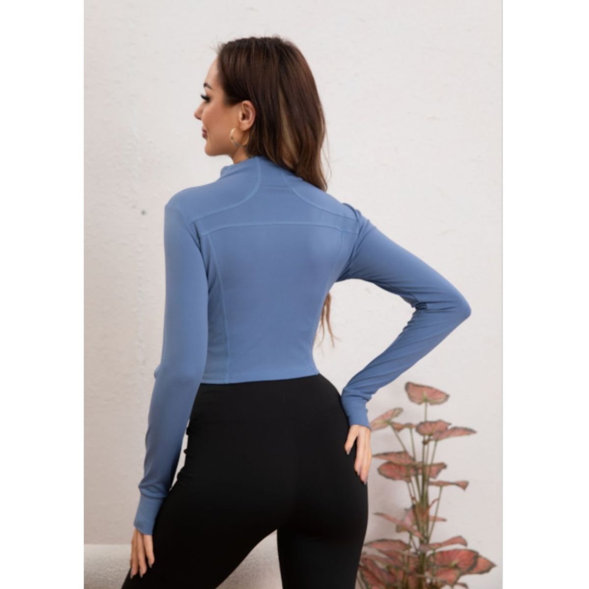 LIKE SHOP - Poleron Deportivo Mujer Corto Elasticado Corte Entallado Cierre 7016