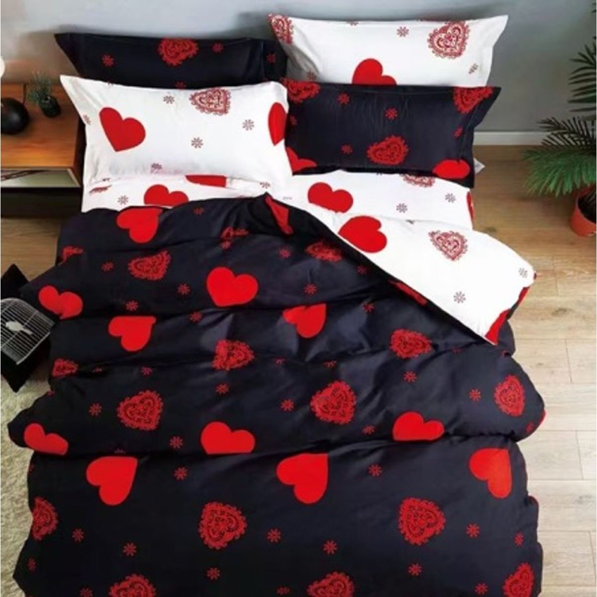 GENERICO - CUBRECAMA QUILT DE VERANO 1.5 PLAZA DISEÑO NEGRO CORAZONES MX