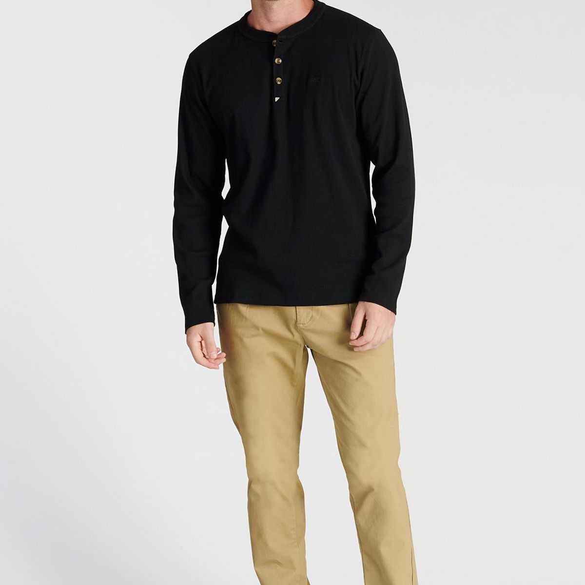 NEW MAN - Polera Belgrado Heritage Negro Newman