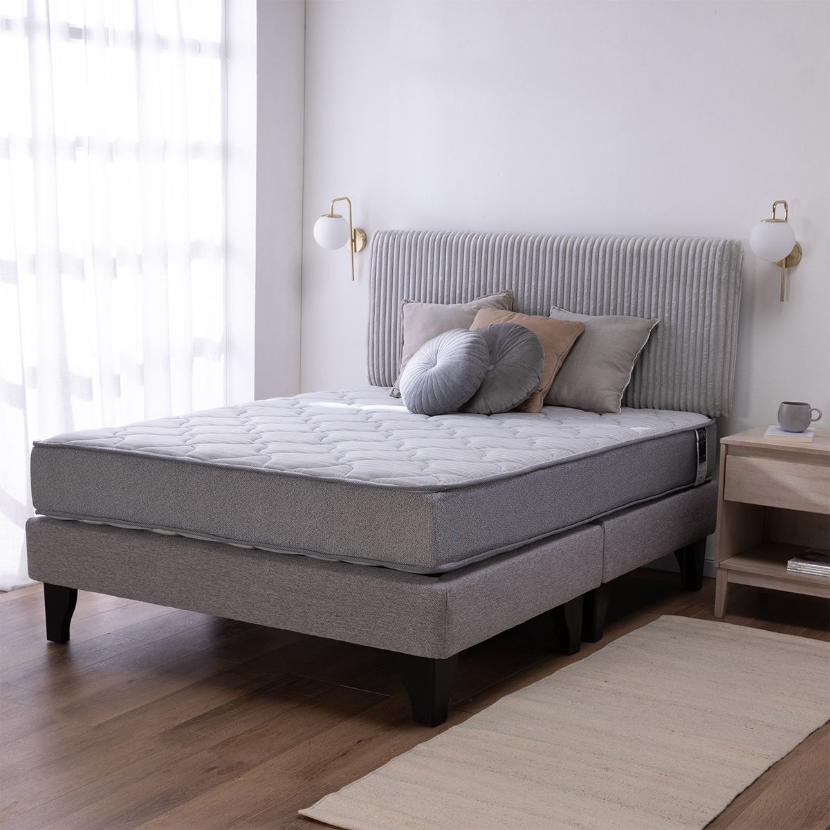 MUEBLES MPR - Cama Europea BD Feel + Respado 2 Plaza