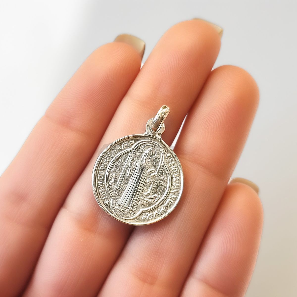 COGGIOLA - Colgante Medalla San Benito 19mm Plata Fina 925