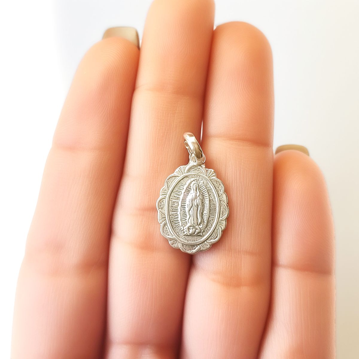 COGGIOLA - Colgante Medalla Virgen De Guadalupe Blonda Plata Fina 925