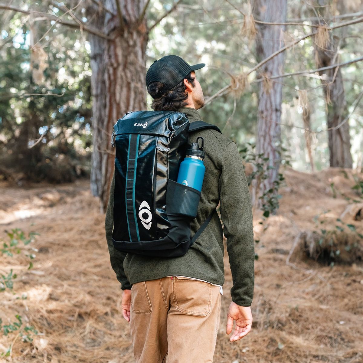 KANO - Mochila Outdoor Kano 25L Trekking Camping Resistente Negro