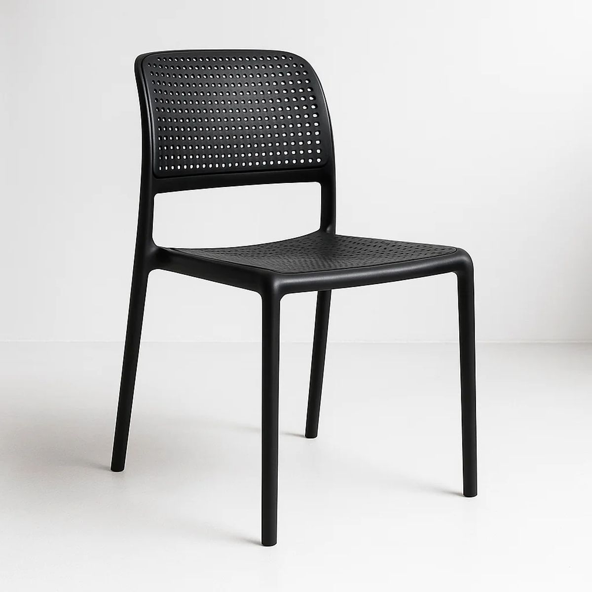 KLIK - Silla de Restaurant Terraza Comedor Hoffman Rattan Enrejada Negro