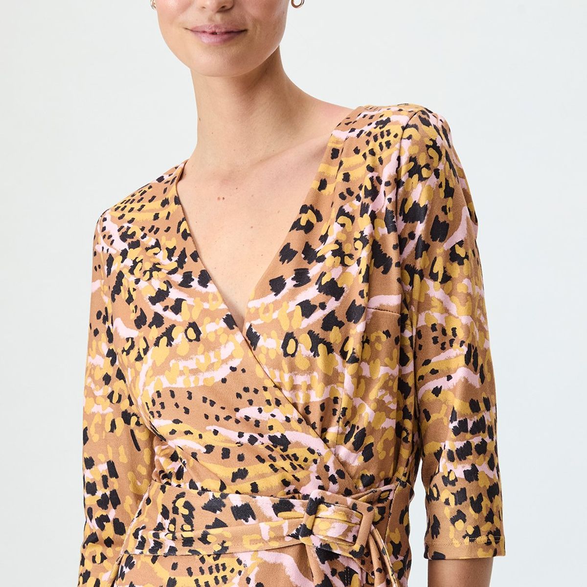 IO - Vestido Corto Café Mujer Io