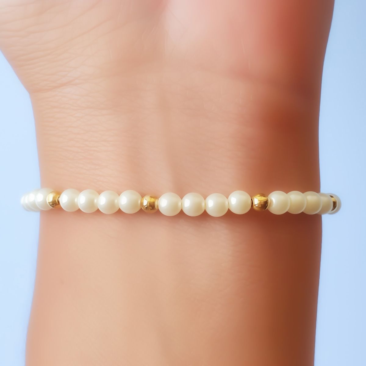 COGGIOLA - Pulsera Shellpearl 4mm Bolita Enchapado Oro 18K