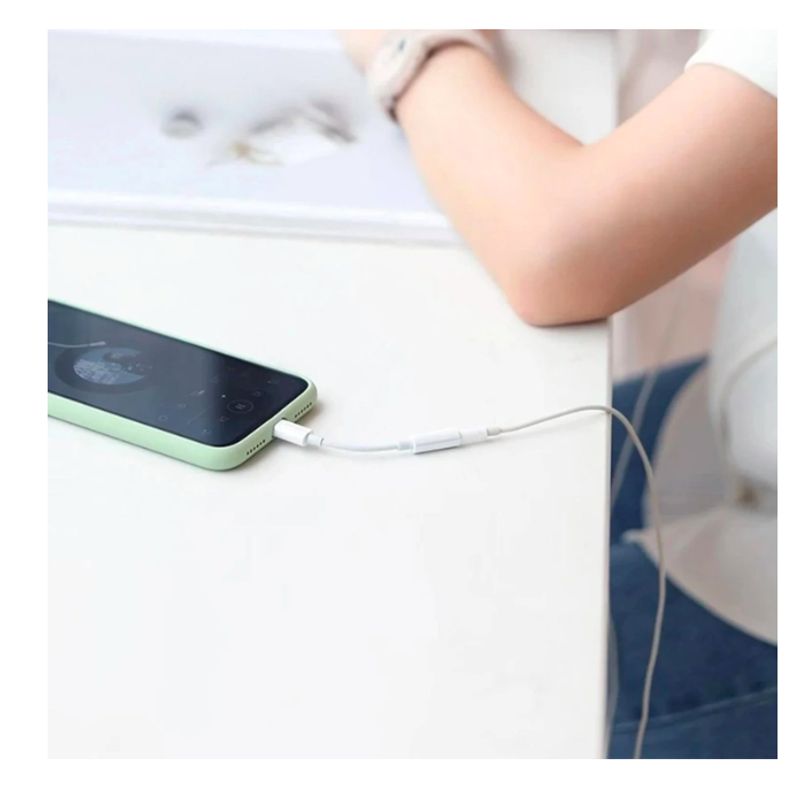 GENERICO - Adaptador Compatible Apple Lightning A Jack 3,5  Audífonos X2